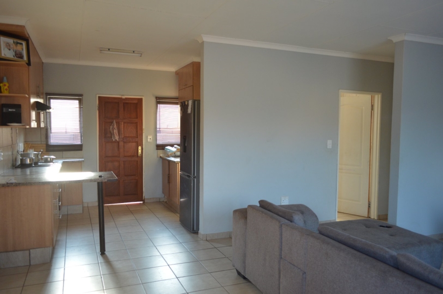 2 Bedroom Property for Sale in Meiringspark North West